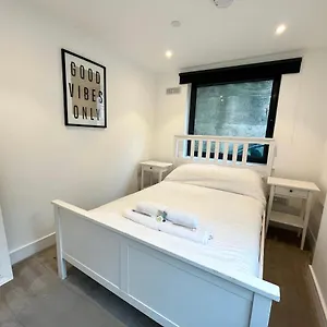 Apartment In Town Centre, Bournemouth