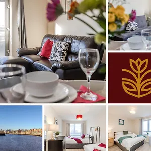  Apartment Waterfront Quayside With Secure Parking & Lift, Ideal For Mobility Users United Kingdom
